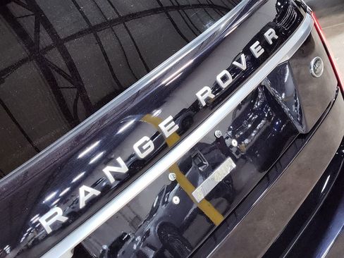 Used 2020 Land Rover Range Rover Long Wheelbase HSE AWD/4WD image 25