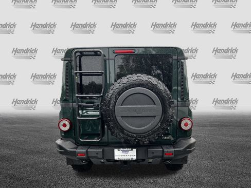 Used 2025 INEOS Grenadier Fieldmaster Edition image 8