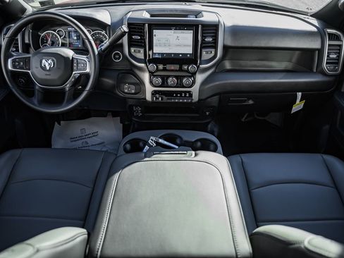 New 2026 RAM 2500 Tradesman w/ Chrome Appearance Group image 19