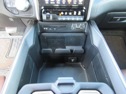 Used 2019 RAM 1500 Limited image 24