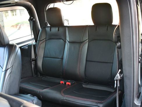 Used 2022 Jeep Wrangler Rubicon w/ Steel Bumper Group image 16