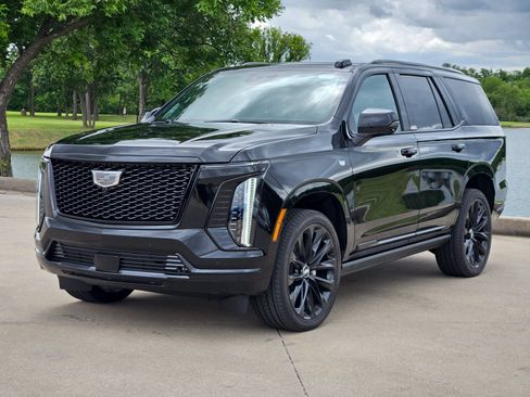 New 2026 Cadillac Escalade Platinum Sport w/ LPO, ONYX Package AWD/4WD image 2