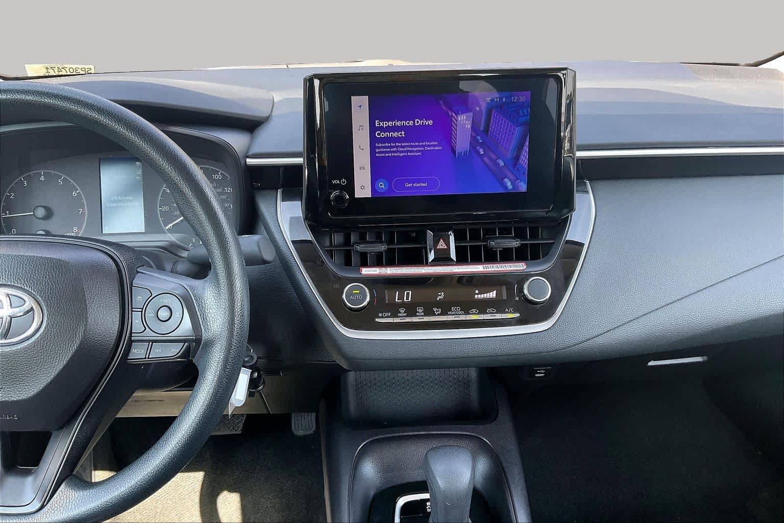 Used 2025 Toyota Corolla LE FWD image 7