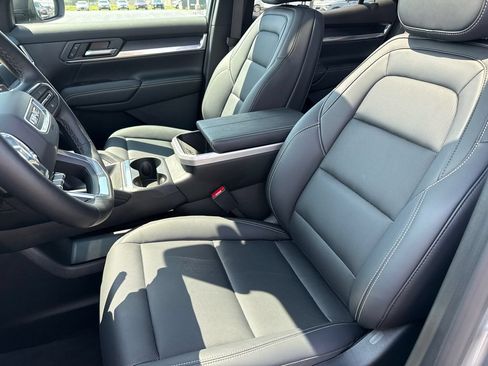 New 2026 GMC Terrain Elevation w/ Elevation Premium Package AWD/4WD image 16