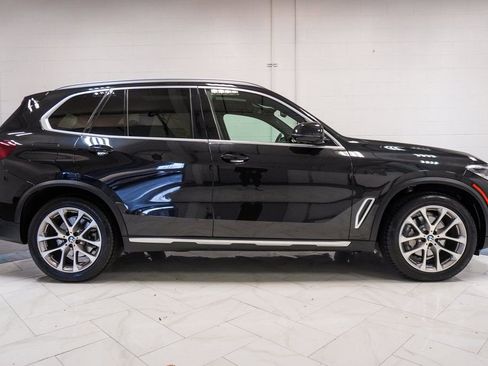 Used 2021 BMW X5 xDrive40i w/ Premium Package 2 image 38