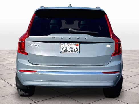 Used 2023 Volvo XC90 T8 Plus w/ Protection Package AWD/4WD image 7