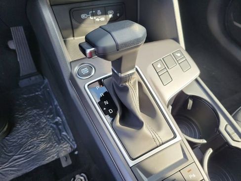 New 2026 Kia Sportage EX image 29