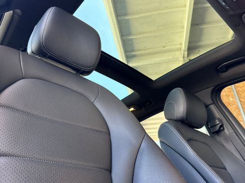 Used 2022 Mercedes-Benz GLC 300 image 17