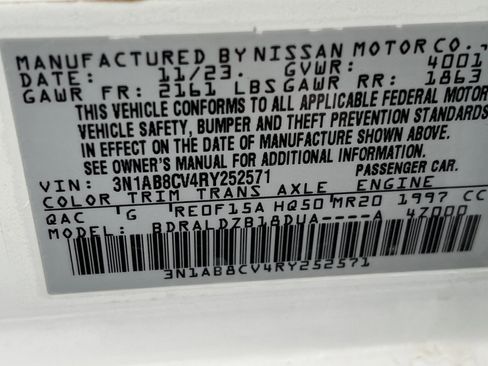 Used 2024 Nissan Sentra SV image 30