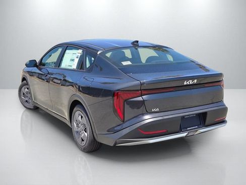 New 2026 Kia K4 FWD image 6