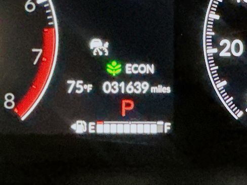 Used 2025 Honda CR-V EX-L image 18