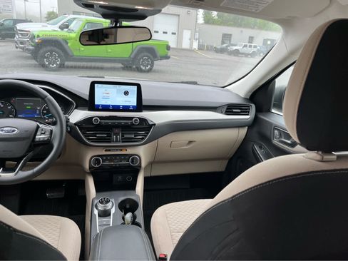Used 2022 Ford Escape SE w/ Convenience Package AWD/4WD image 26