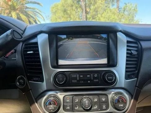 Used 2015 Chevrolet Tahoe LTZ RWD image 29