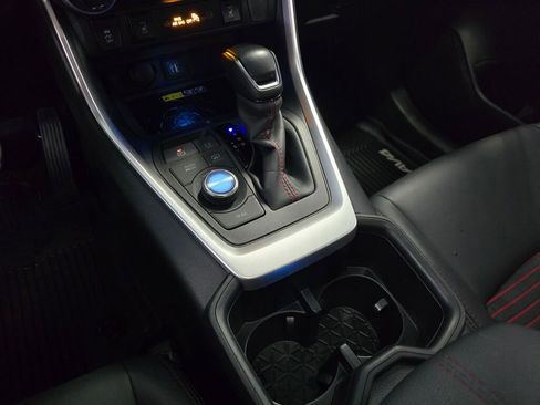 Used 2023 Toyota RAV4 XSE w/ Weather Package image 35