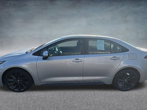 Used 2025 Toyota Corolla SE FWD image 7