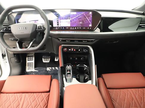 New 2026 Audi SQ5 Premium Plus AWD/4WD image 18