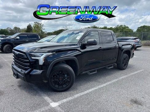 Used 2022 Toyota Tundra SR5 RWD image 1