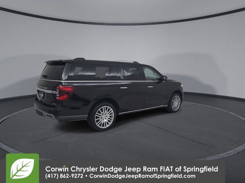Used 2024 Ford Expedition Max Limited AWD/4WD image 15