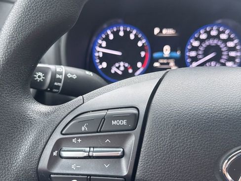 Used 2023 Hyundai Kona SEL image 26