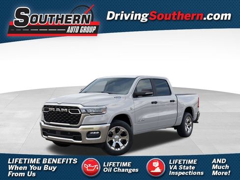 Used 2026 RAM 1500 Big Horn AWD/4WD image 1