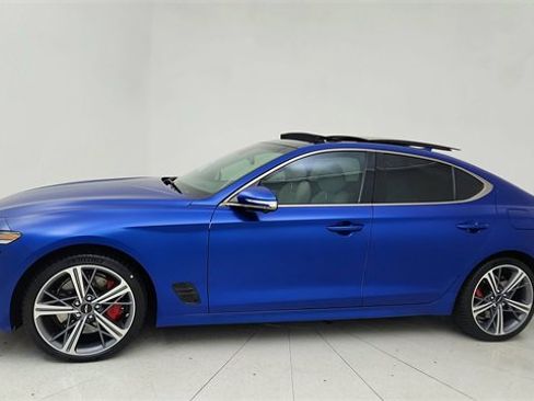 Used 2025 Genesis G70 3.3T Advanced w/ Sport Prestige Package image 3