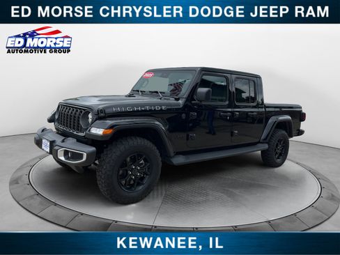 Used 2025 Jeep Gladiator Sport AWD/4WD image 1