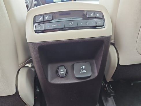 Used 2020 Hyundai Palisade Limited image 26