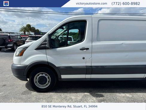 Used 2017 Ford Transit 150 130 Low Roof RWD image 4