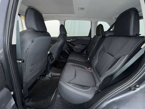 Used 2023 Subaru Forester Premium AWD/4WD image 12