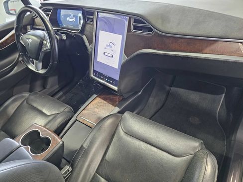 Used 2016 Tesla Model X P90D AWD/4WD image 5