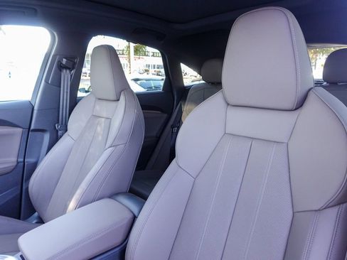 New 2025 Audi Q5 Premium Plus image 23