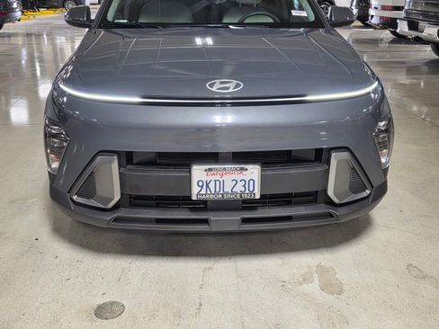 Used 2024 Hyundai Kona SEL FWD image 9
