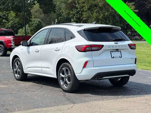 Used 2023 Ford Escape ST-Line Select w/ Tech Pack #2 AWD/4WD image 2