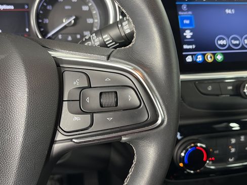 Certified 2023 Buick Encore GX Preferred w/ Cold Weather Comfort Package AWD/4WD image 28