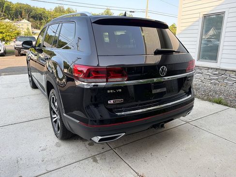 Used 2023 Volkswagen Atlas SEL AWD/4WD image 10