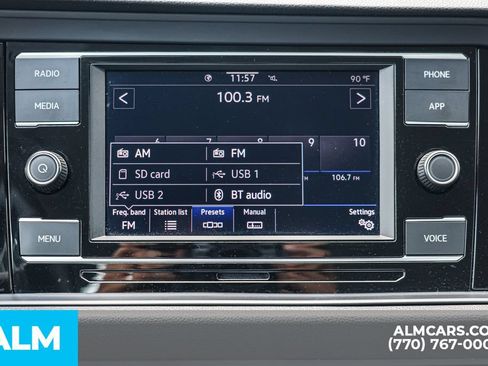 Used 2024 Volkswagen Jetta SE FWD image 35