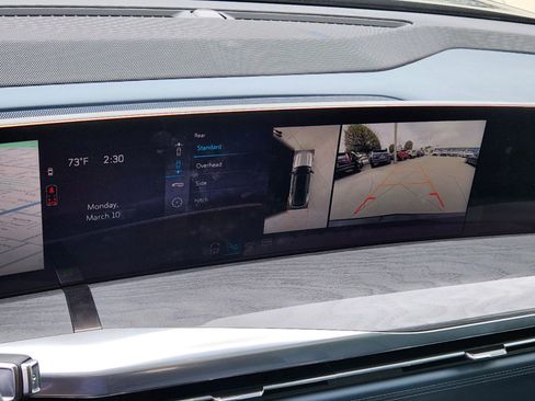 New 2025 Cadillac Escalade IQ Sport 2 image 27