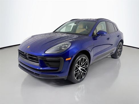 New 2026 Porsche Macan image 1