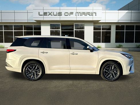 Certified 2024 Lexus TX 350 FWD w/ Technology Package image 8