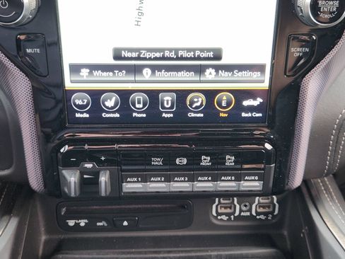 Used 2019 RAM 2500 Limited AWD/4WD image 21