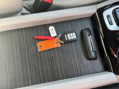 Used 2018 Honda Ridgeline RTL-E image 23