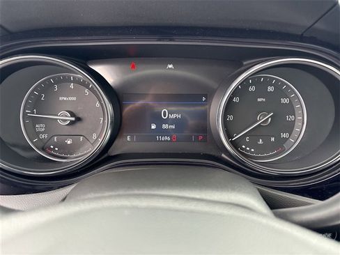 Certified 2023 Buick Encore GX Select image 11