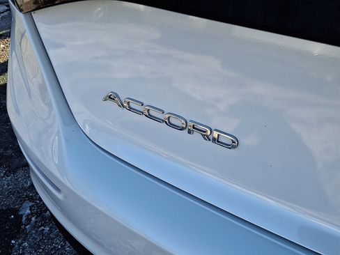 Certified 2023 Honda Accord EX image 31