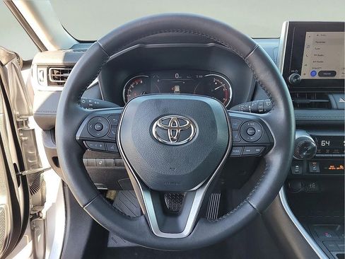 Used 2025 Toyota RAV4 XLE w/ Weather Package image 19