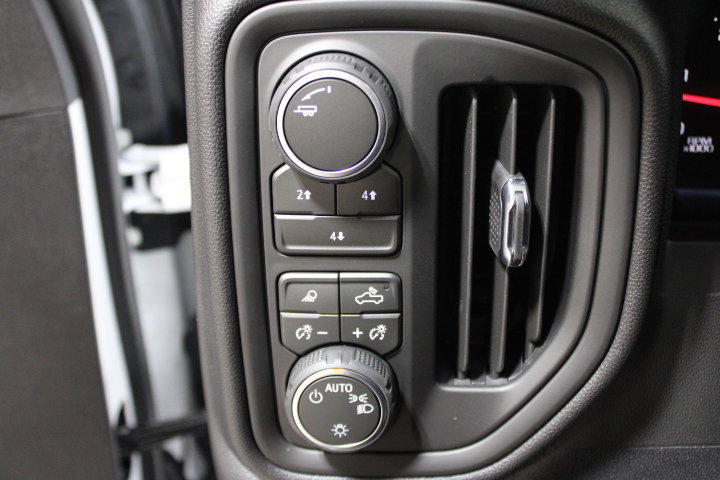 New 2026 Chevrolet Silverado 2500 Custom w/ Custom Value Package AWD/4WD image 39