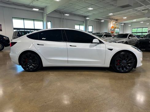 Used 2022 Tesla Model 3 Performance AWD/4WD image 9