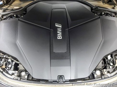 Used 2023 BMW i7 xDrive60 w/ Parking Assistance Package image 35