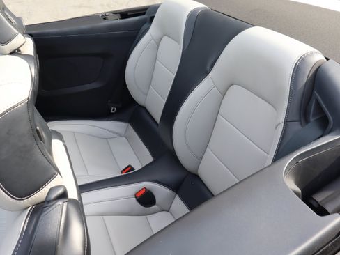 Used 2024 Ford Mustang Premium RWD image 8