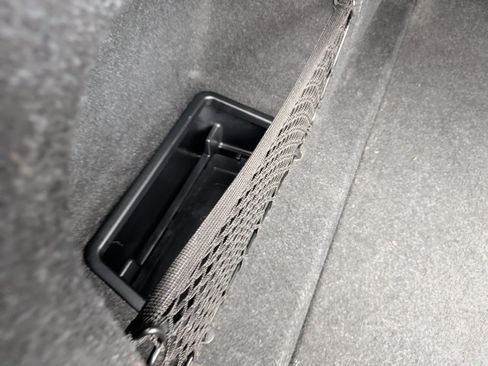 Used 2022 BMW 330i Sedan w/ Driving Assistance Package image 35