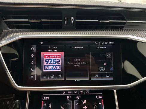 Used 2022 Audi RS 6 4.2 image 18